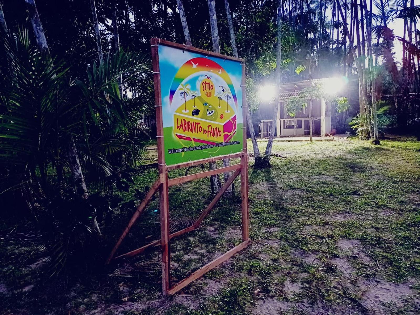 ホテル Eco Sitio O Labirinto Do Fauno モスケイロ エクステリア 写真