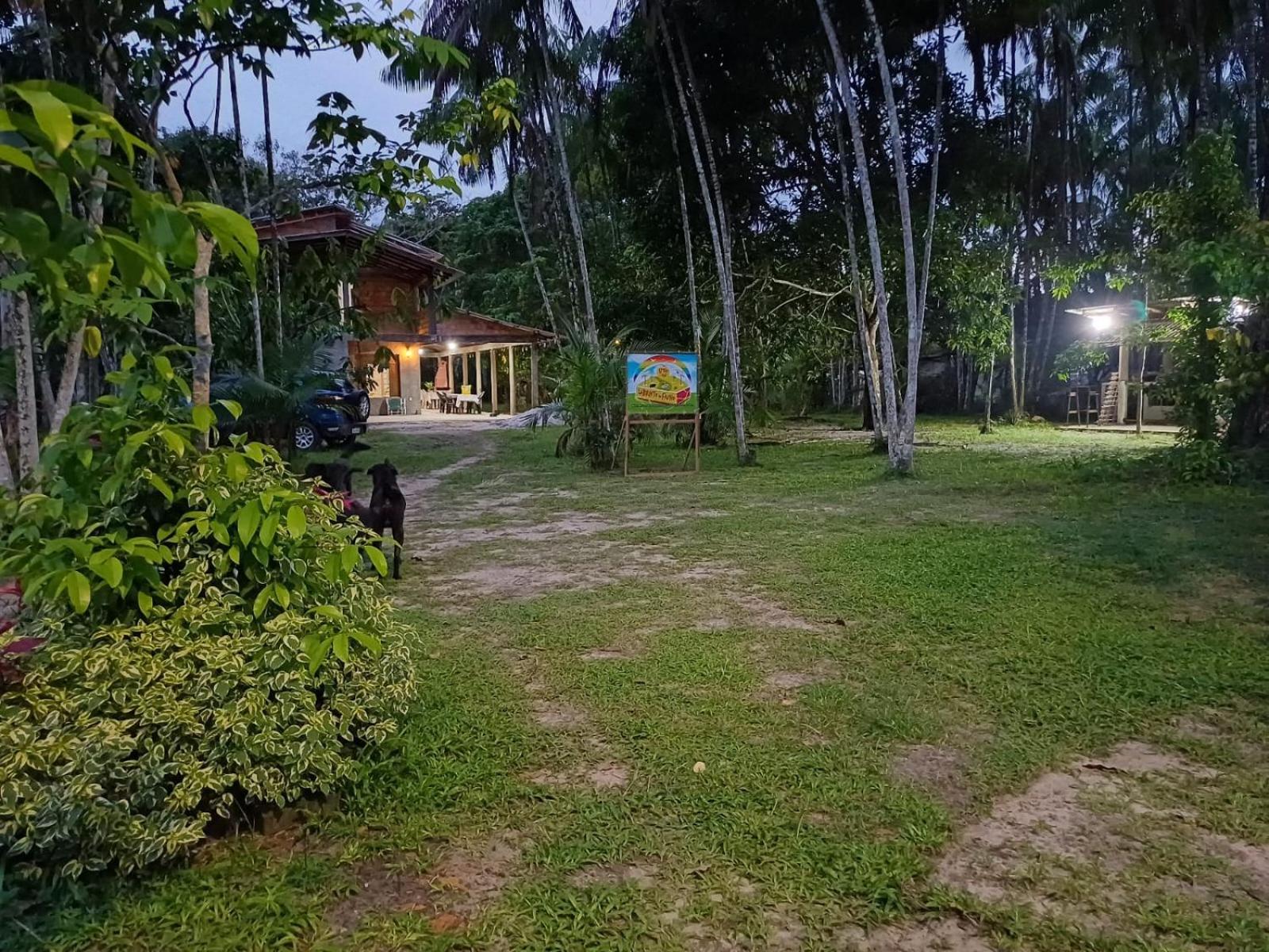 ホテル Eco Sitio O Labirinto Do Fauno モスケイロ エクステリア 写真